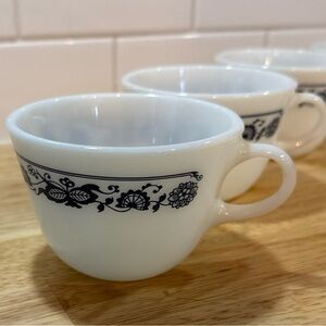 Old Town Corning Ware Pyrex Coffee Tea Cup USA Blue Onion VGC Lot Of 4!